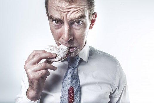eat-food-grimace-2261-525x350